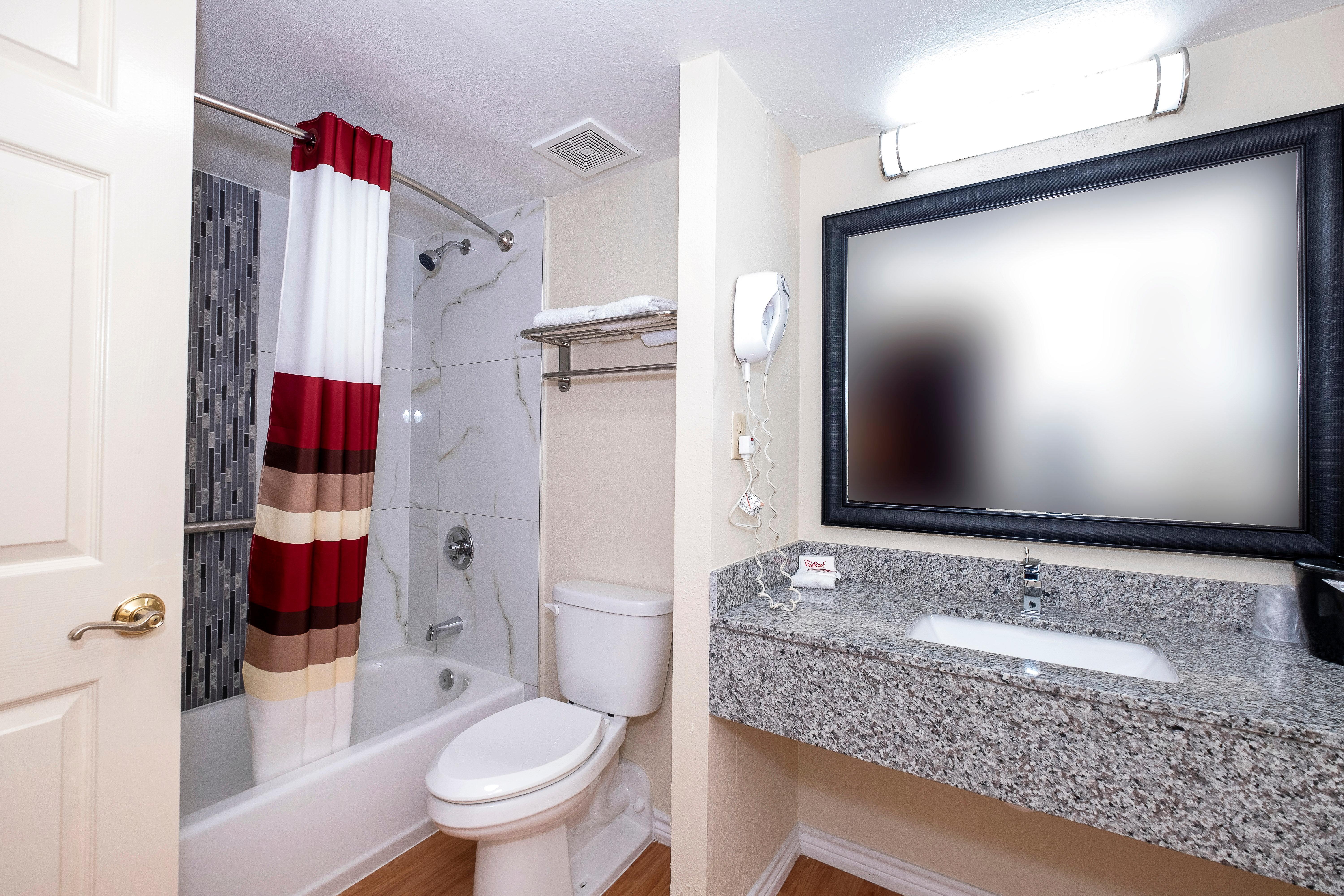 Red Roof Inn Houston North - Fm1960 & I-45 Westfield Екстериор снимка