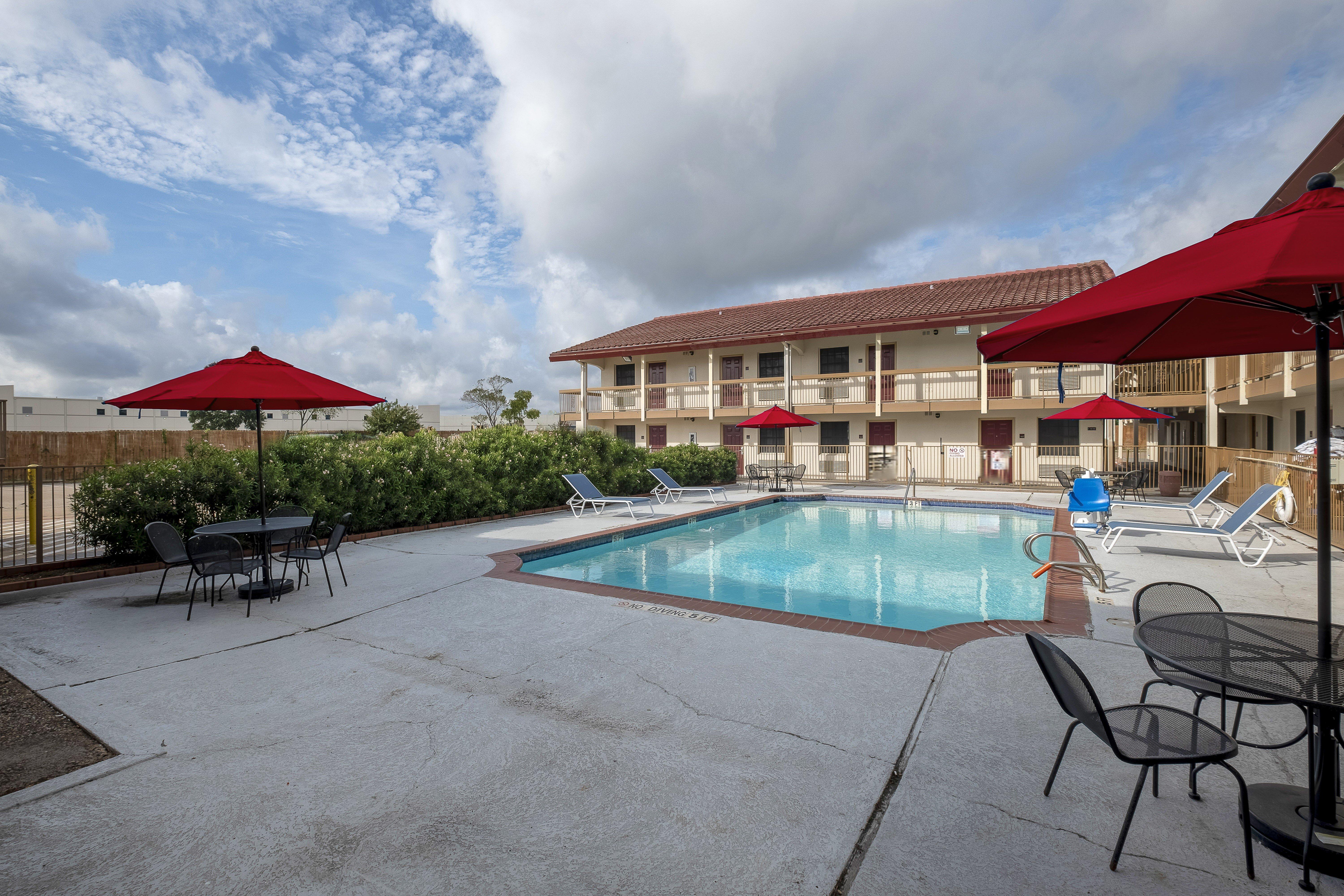 Red Roof Inn Houston North - Fm1960 & I-45 Westfield Екстериор снимка