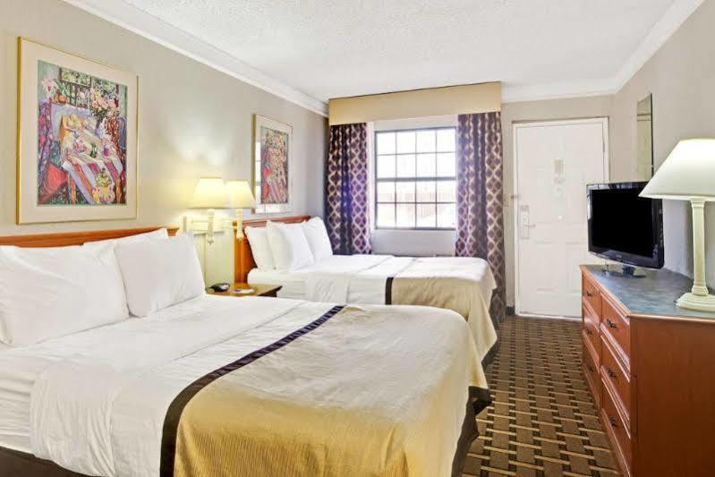 Red Roof Inn Houston North - Fm1960 & I-45 Westfield Екстериор снимка